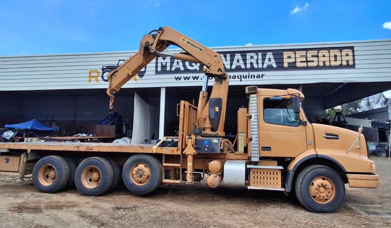 Grúa IMT 40/275 montada sobre camión Volvo 2014 4
