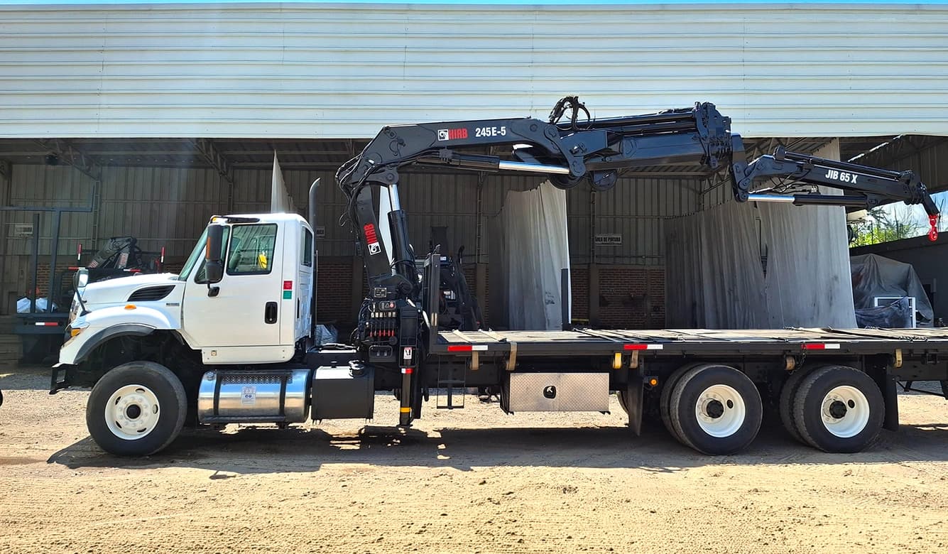HIAB 245E 5 + JIB 65 X-3