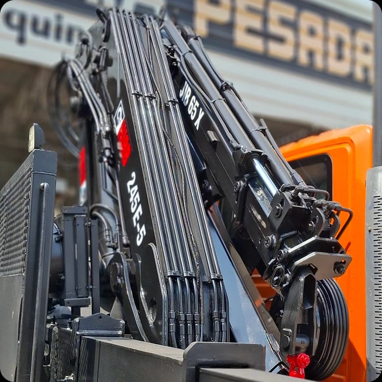 HIAB 245E 5 + JIB 65 X-3 2