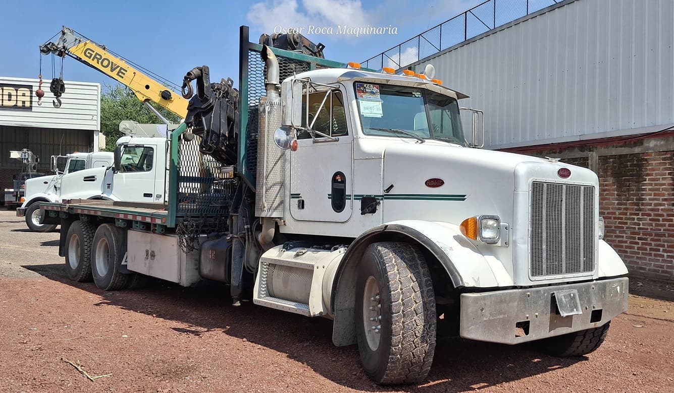 HIAB 330-6 Peterbilt 2004 1
