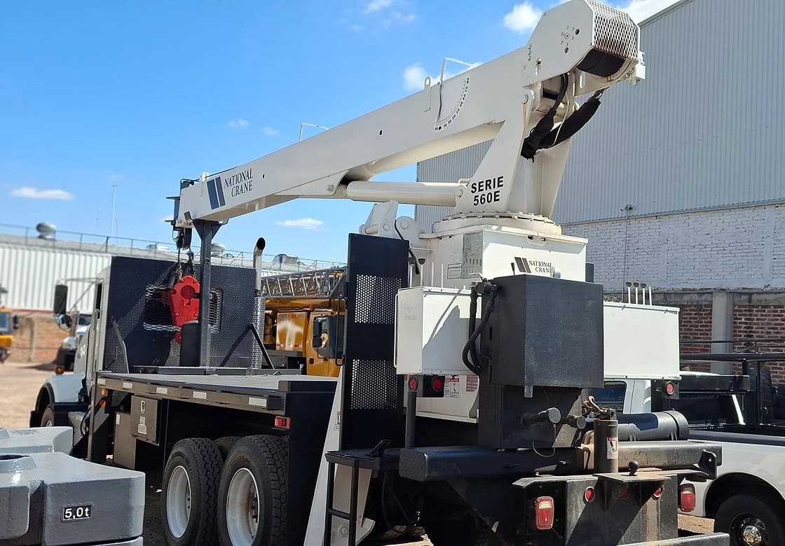 National Crane 18 TN 2