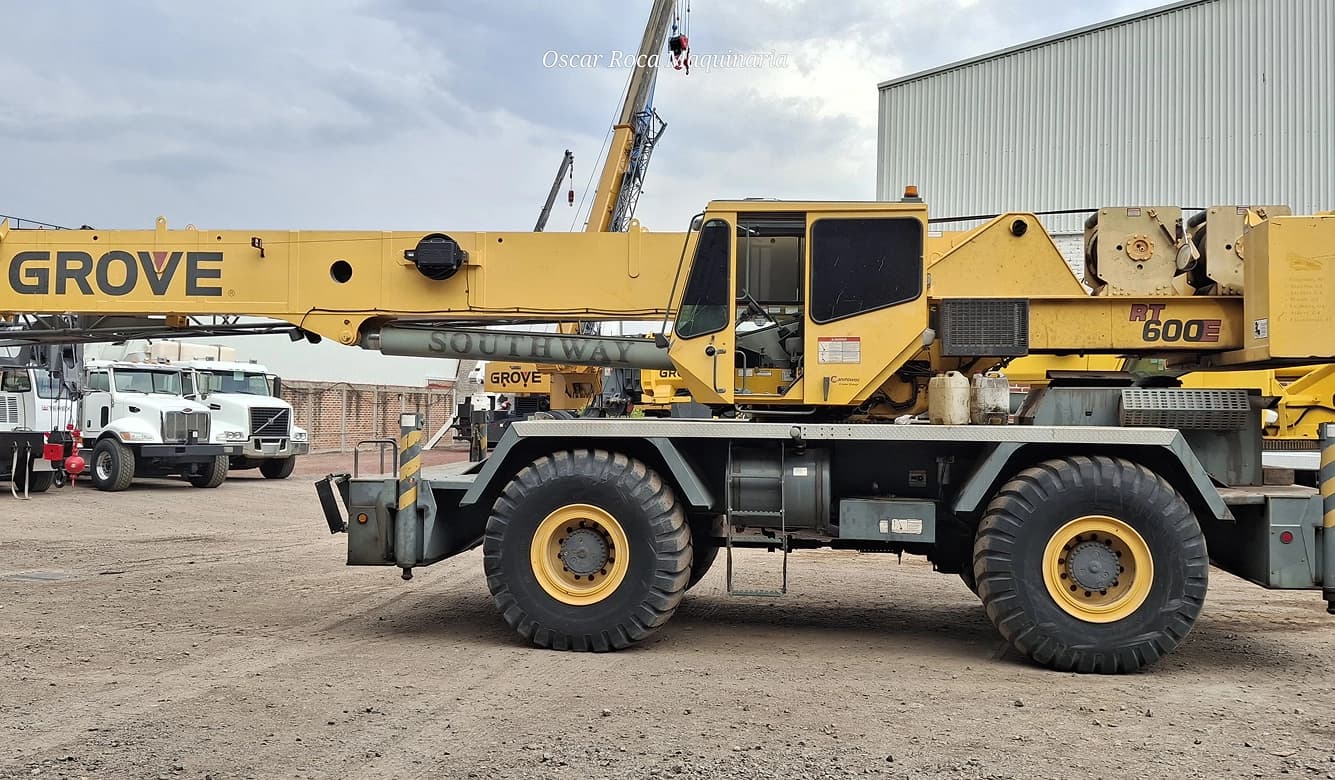 Grove RT600E 2