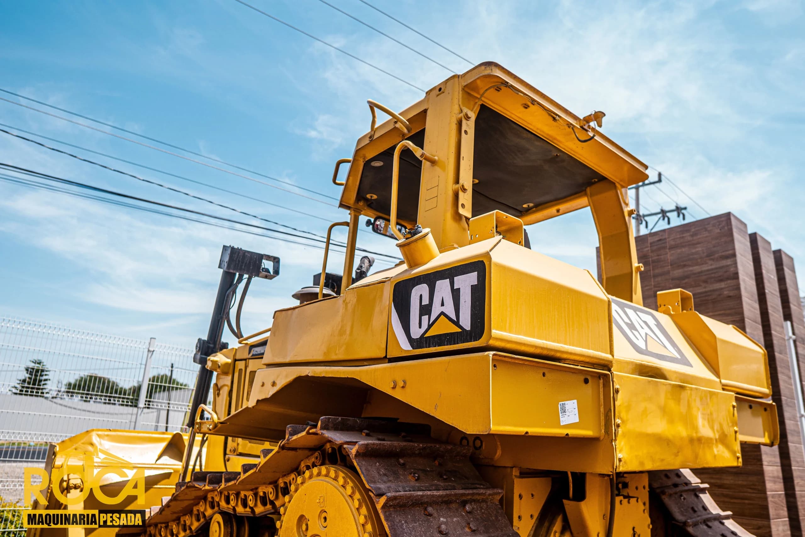 Bulldozer Caterpillar D6R 2