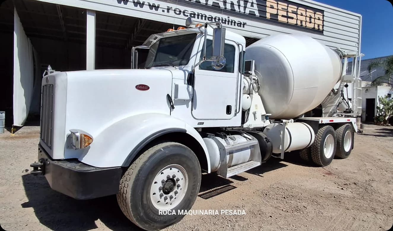 Olla Revolvedora Peterbilt 2