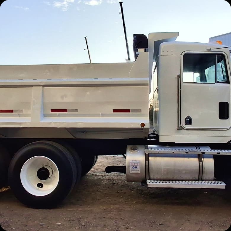 Volteo 9m3 sobre Camión Kenworth T400 (1992) 2