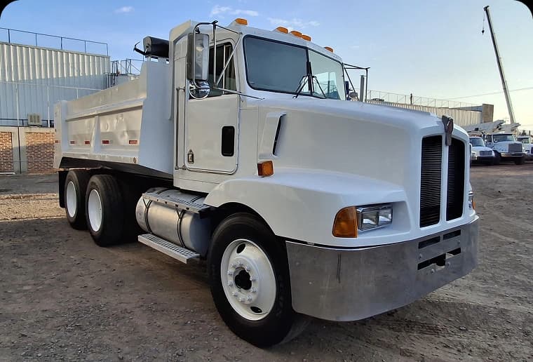 Volteo 9m3 sobre Camión Kenworth T400 (1992)
