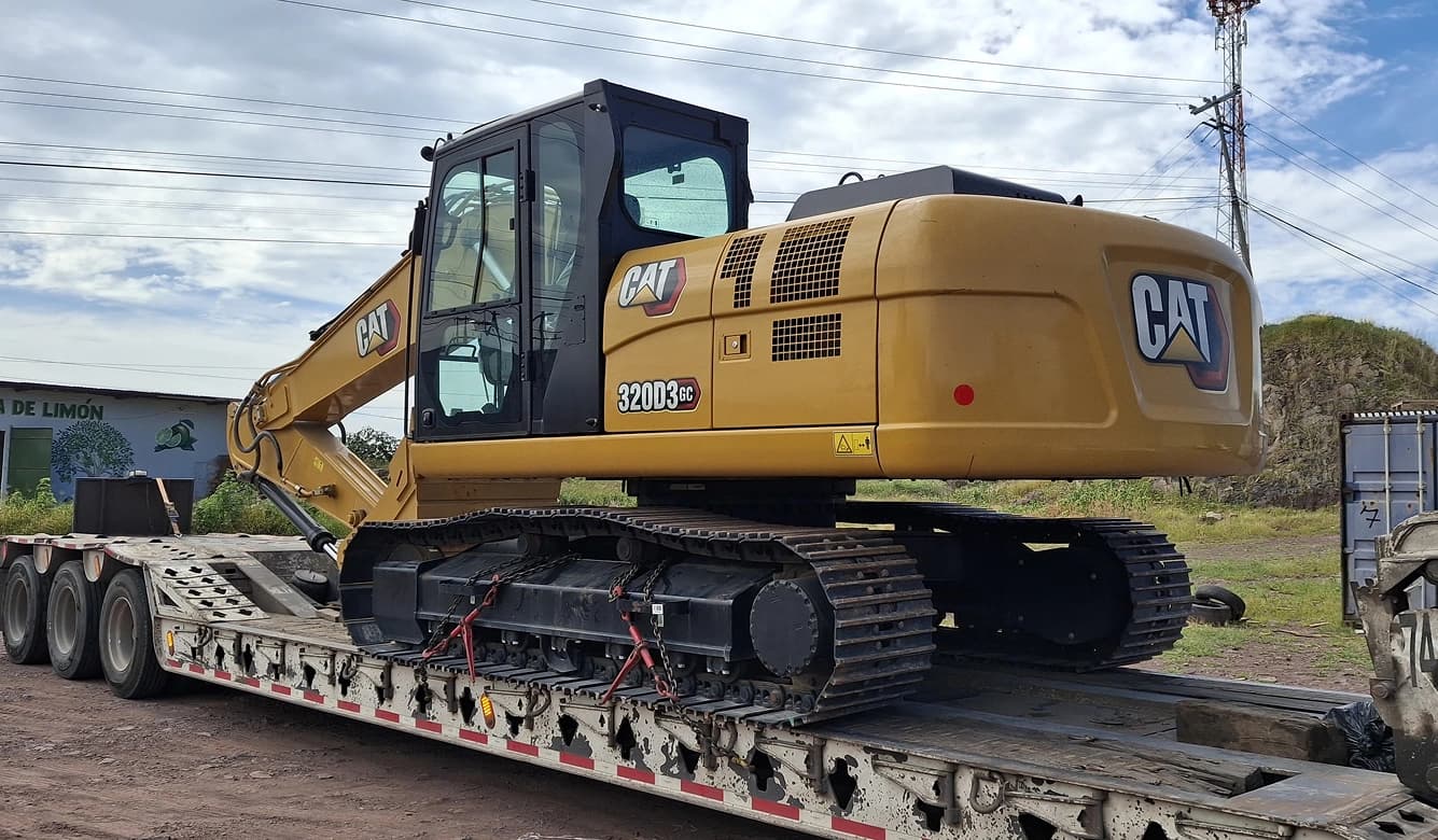 Excavadora CAT 320D 3 GC thumbnail 1